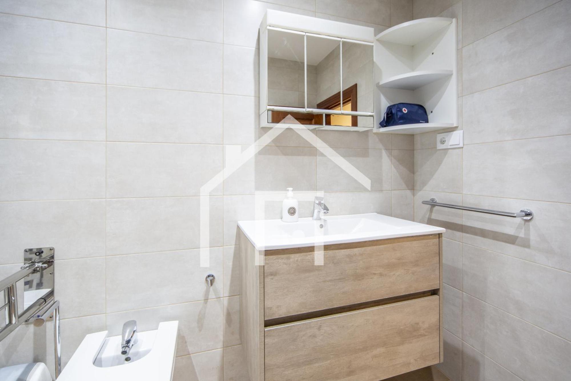 Atico Quintana II - Con Terraza, En El Centro Con Wifi Y Garaje Leilighet Oviedo Eksteriør bilde