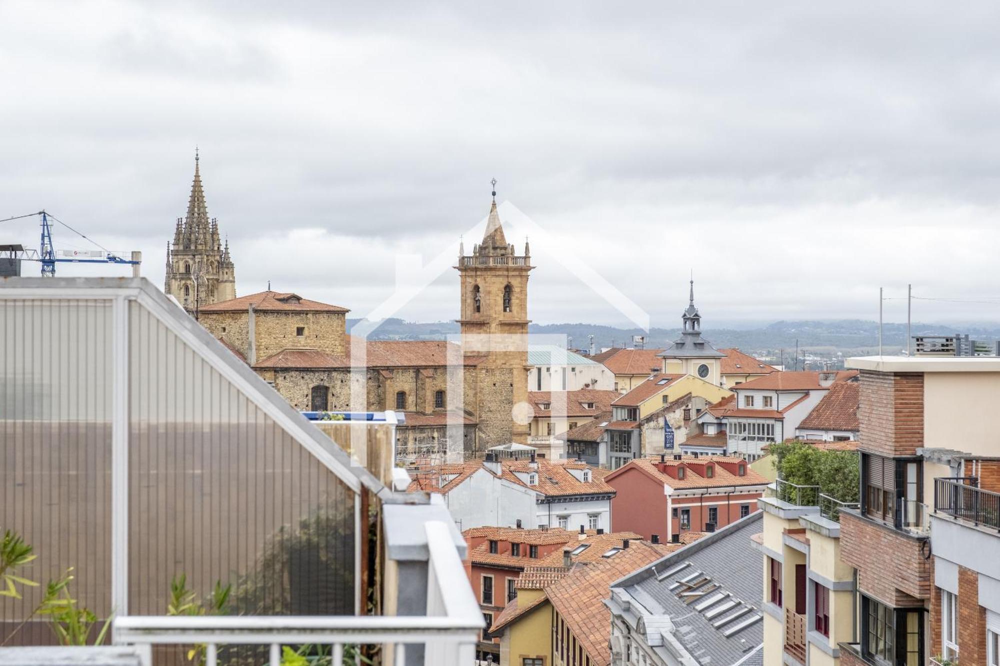 Atico Quintana II - Con Terraza, En El Centro Con Wifi Y Garaje Leilighet Oviedo Eksteriør bilde